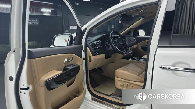 Kia The New Carnival id 4615135 из Кореи 33