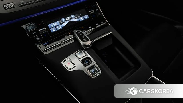 Hyundai The New Grandeur IG Hybrid id 4429560 из Кореи 33
