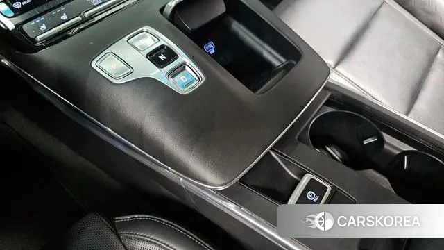 Hyundai The New Grandeur IG id 3367376 из Кореи 19