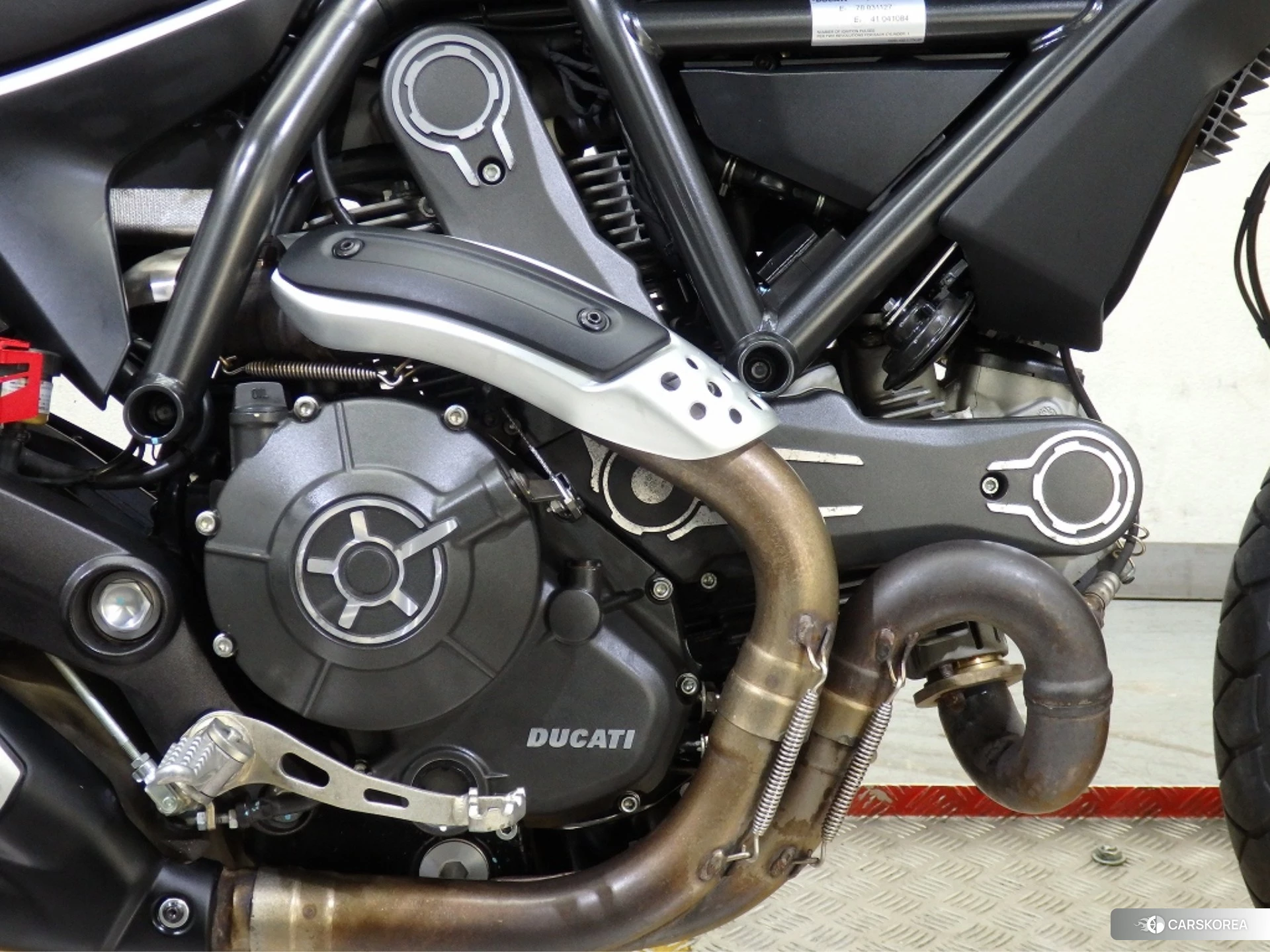 Проданный Ducati SCRAMBLER FULL THROTTLE id 4374396 из Японии, фото 29