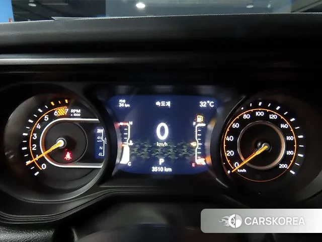 Jeep Wrangler (JL) id 2983977 из Кореи 19