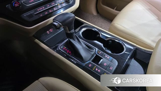 Kia The New Carnival id 3807961 из Кореи 19