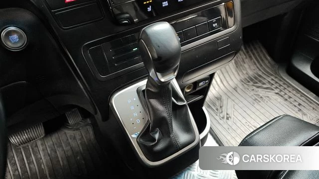 Hyundai Staria id 4223754 из Кореи 19