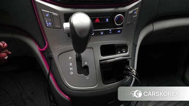 Hyundai The New Grand Starex id 4465349 из Кореи 29
