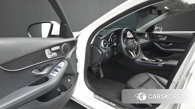 Mercedes-Benz C-Class W205 id 4445270 из Кореи 31