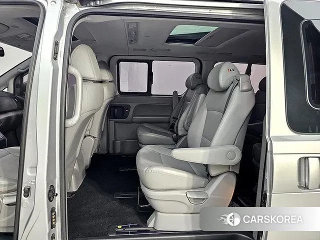 Hyundai The New Grand Starex id 3500147 из Кореи 19
