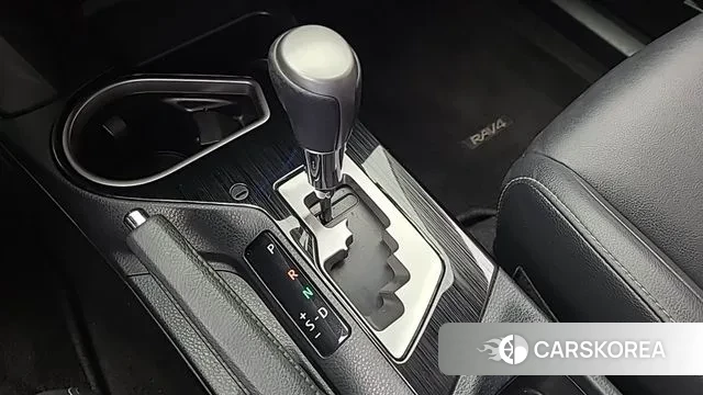 Toyota RAV4 id 3060771 из Кореи 14