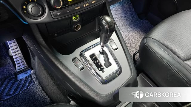 Ssangyong Korando Turismo id 3873604 из Кореи 19