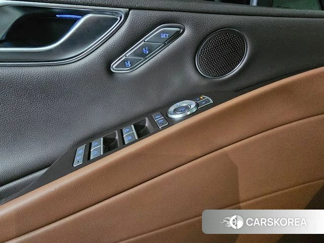 Genesis G80 (RG3) id 4446418 из Кореи 13