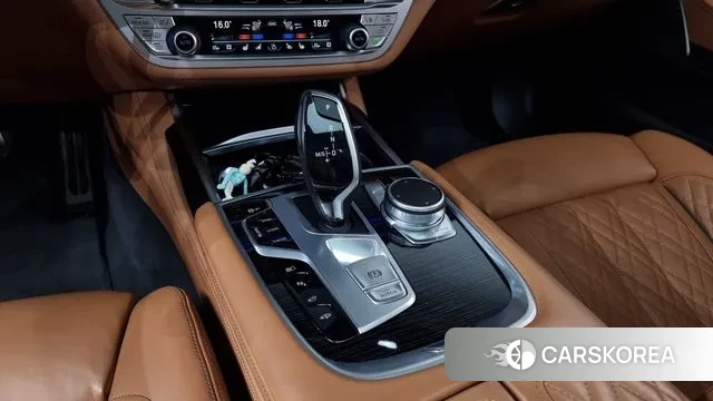 BMW 7 Series (G11) id 3312477 из Кореи 19