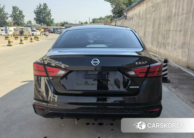 Nissan Teana id 4334961 из Китая 9