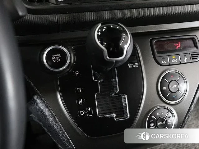 Kia The New Kia Ray id 3679635 из Кореи 19