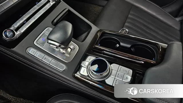 Genesis G90 id 3155924 из Кореи 19