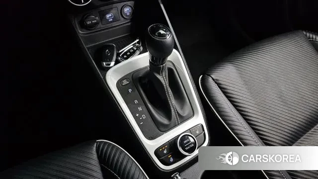 Hyundai Venue id 3283884 из Кореи 19