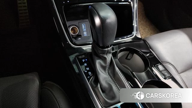 Hyundai Grandeur IG id 4448195 из Кореи 35
