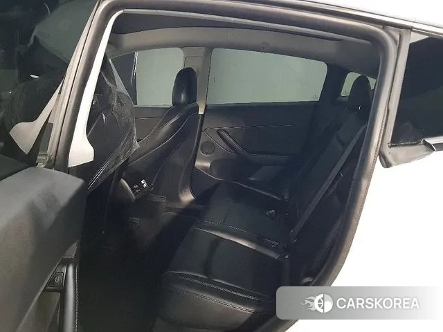 Tesla Model Y id 3458917 из Кореи 19