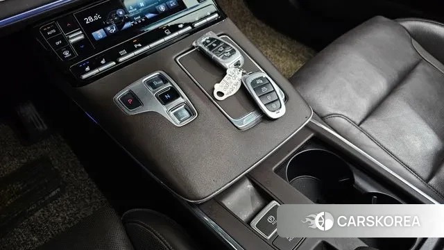 Hyundai The New Grandeur IG id 3651171 из Кореи 19