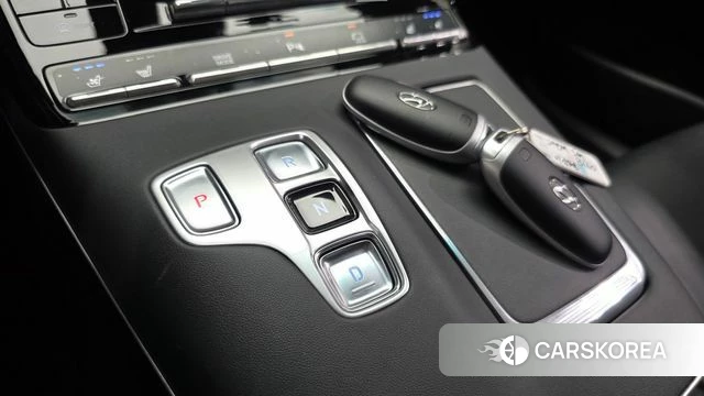Hyundai The New Grandeur IG id 4736983 из Кореи 32