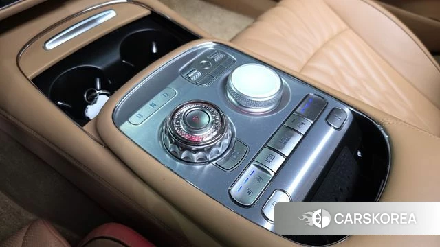 Genesis G90 (RS4) id 4618468 из Кореи 39