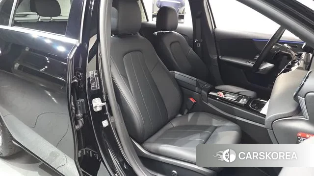 Mercedes-Benz A-Class W177 id 3496660 из Кореи 19