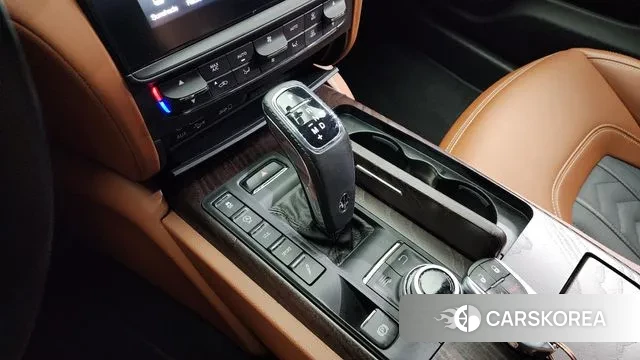 Maserati Quattroporte id 2976835 из Кореи 19