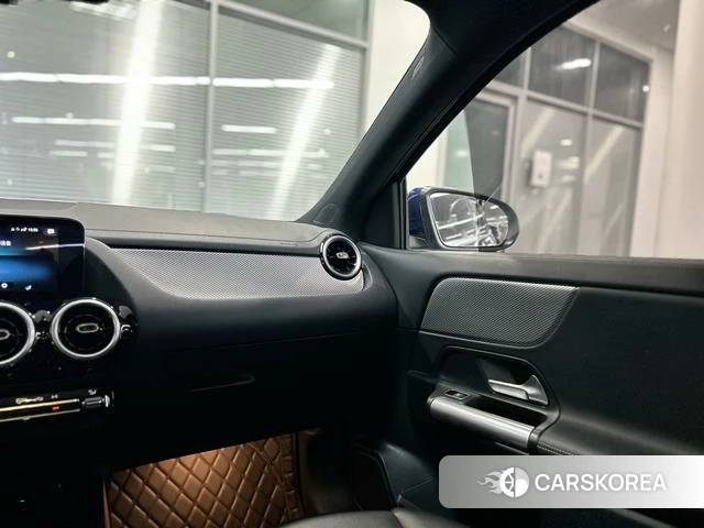 Mercedes-Benz GLA id 4399762 из Китая 16