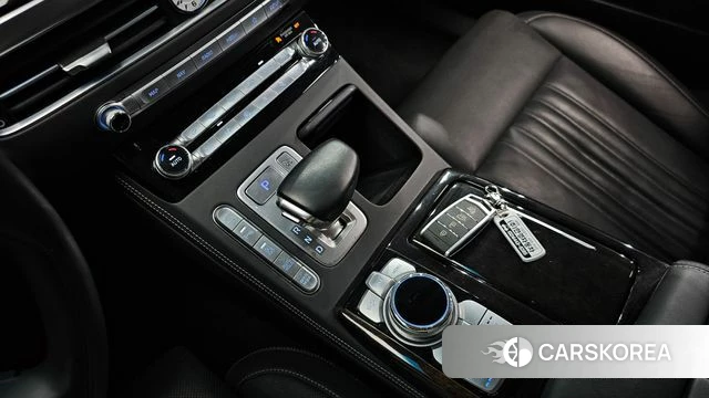 Genesis G90 id 4268934 из Кореи 36