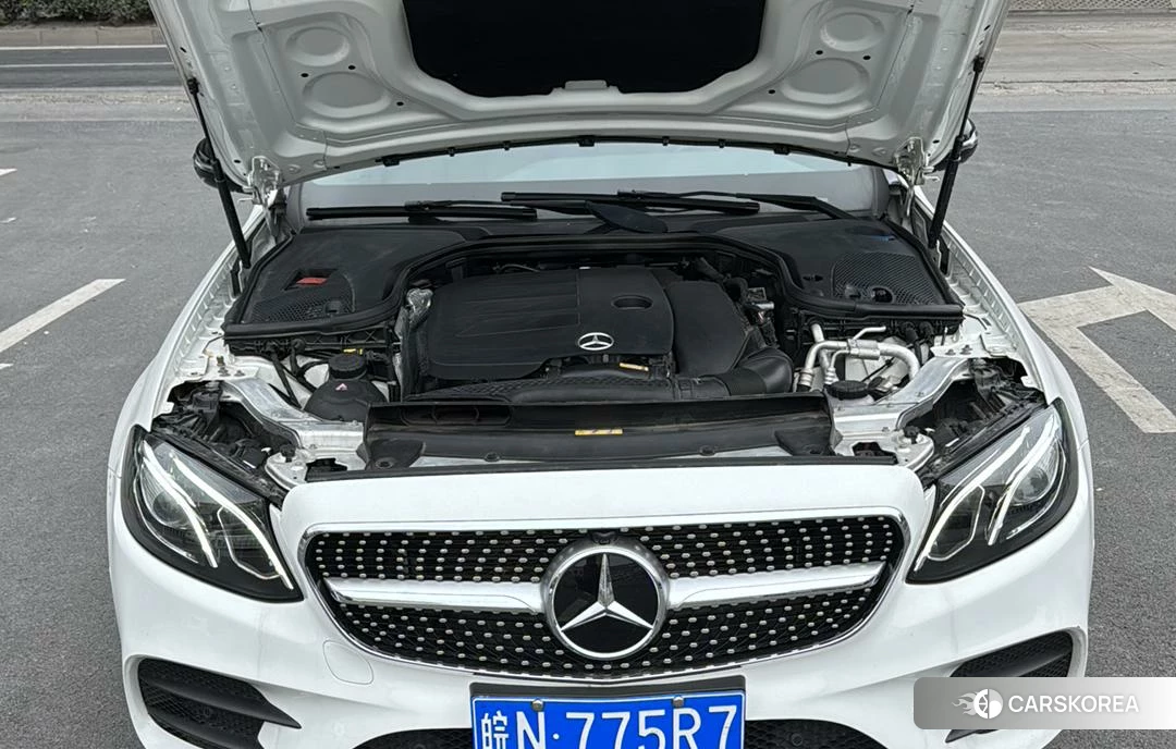 Mercedes-Benz E-class (imported) id 4453045 из Китая 18