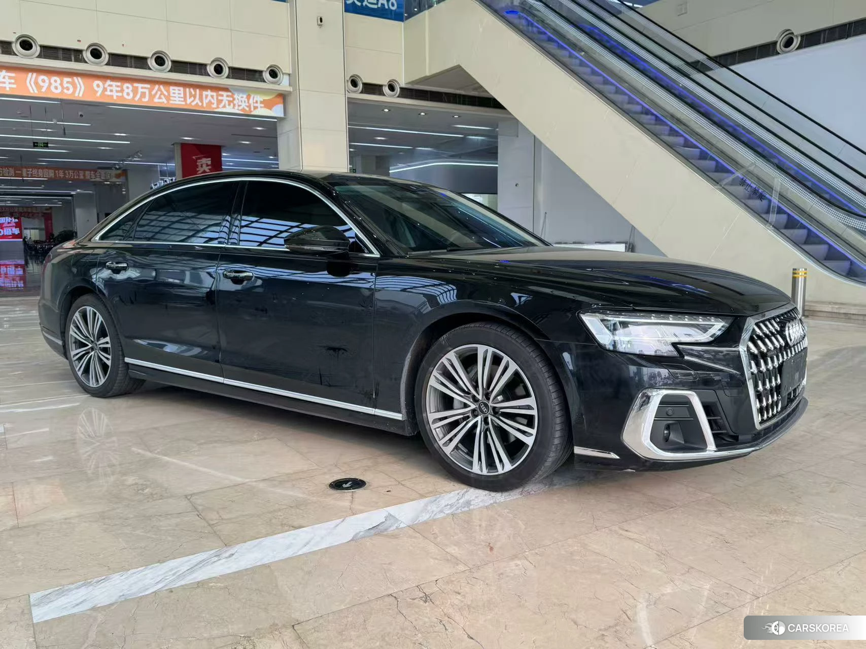 Audi A8 id 4513803 из Китая 9