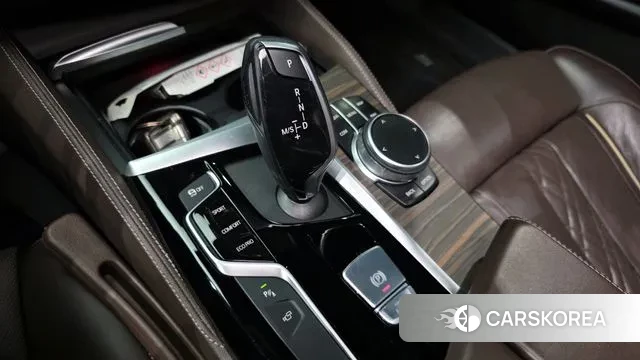 BMW 5 Series (G30) id 3582840 из Кореи 19