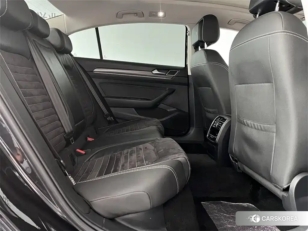 Volkswagen Magotan id 4514128 из Китая 15