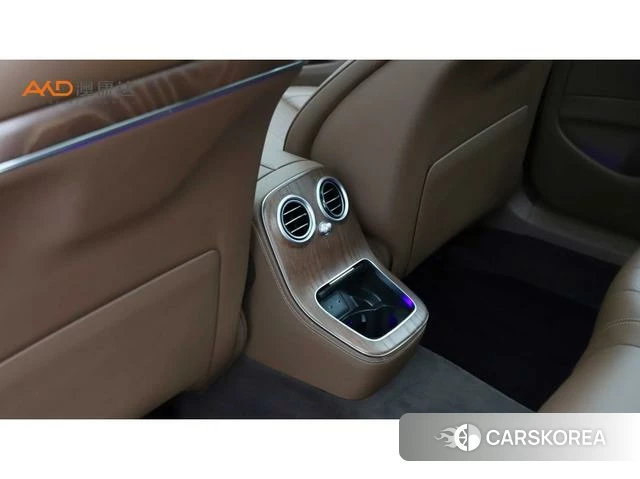 Mercedes-Benz E-class id 4238936 из Китая 9