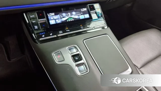 Hyundai The New Grandeur IG Hybrid id 3018397 из Кореи 19