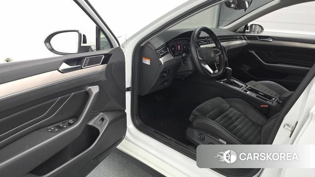 Volkswagen Passat GT (B8) id 4561515 из Кореи 29