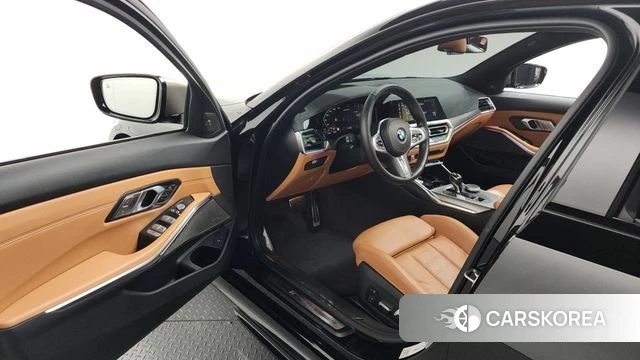 BMW 3 Series (G20) id 3941791 из Кореи 19