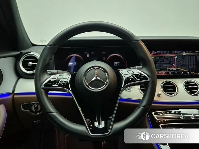 Mercedes-Benz E-Class W213 id 4250019 из Кореи 18