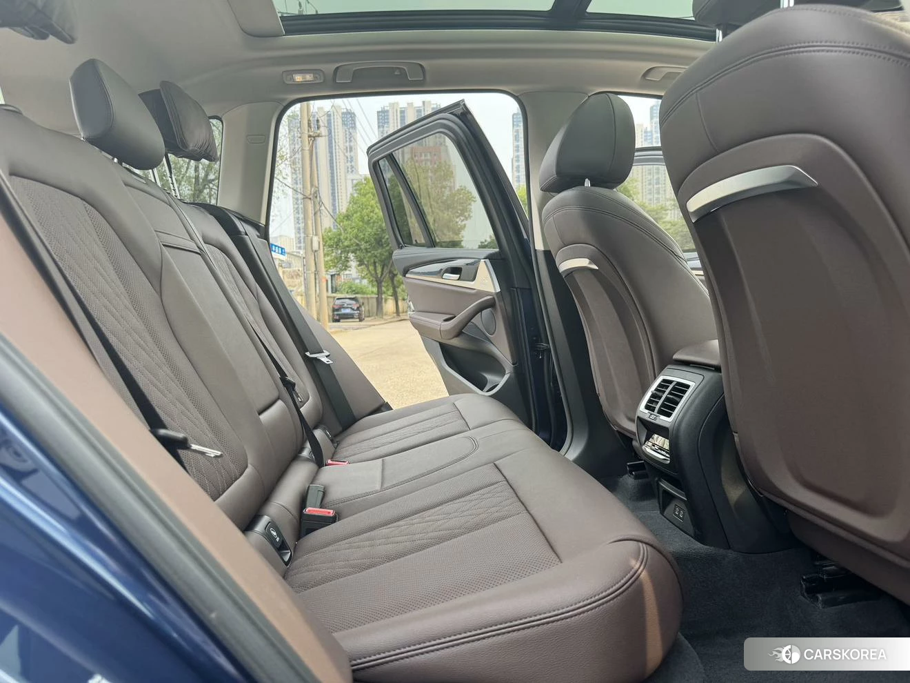 BMW iX3 id 4407269 из Китая 15