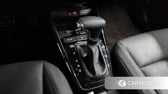 Kia Stonic id 4268797 из Кореи 31
