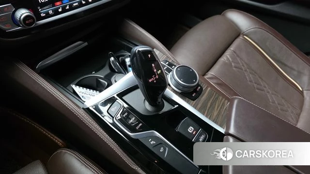 BMW 5 Series (G30) id 4465129 из Кореи 32