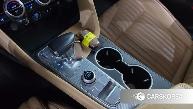 Genesis The New G70 id 3640411 из Кореи 19