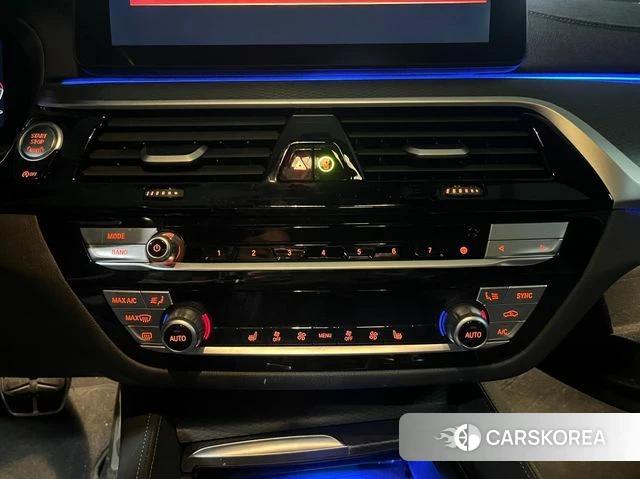 BMW 5 Series (G30) id 3787250 из Кореи 12