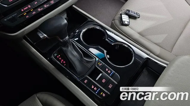 Kia The New Carnival id 2756813 из Кореи 19