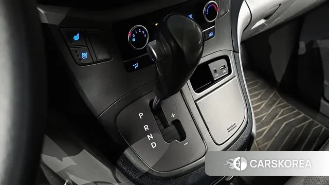 Hyundai The New Grand Starex id 3541503 из Кореи 19