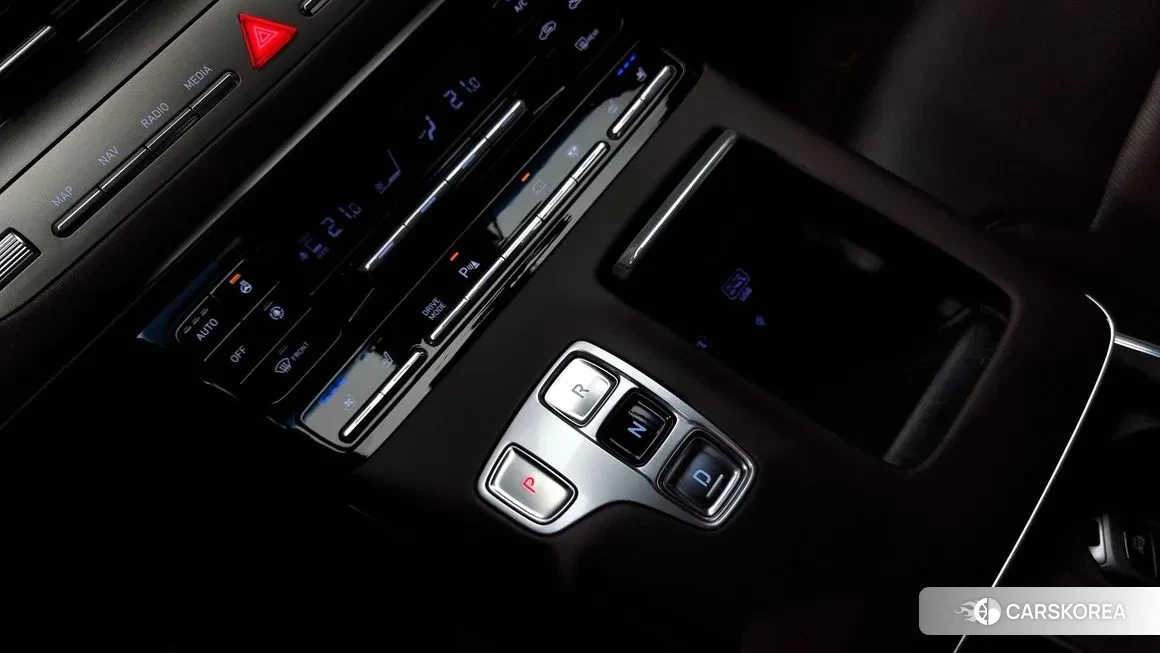 Hyundai The New Grandeur IG id 1819656 из Кореи 19