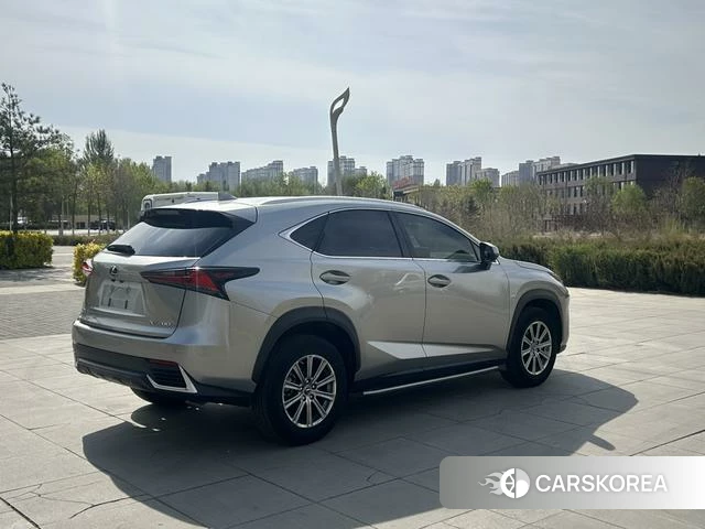 Lexus NX id 4274671 из Китая 12
