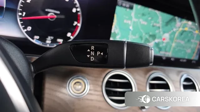 Mercedes-Benz E-Class W213 id 3627309 из Кореи 19