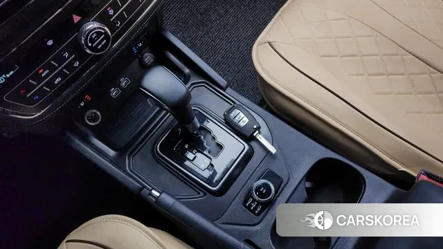 Ssangyong The New Rexton Sports Cannes id 3665126 из Кореи 19