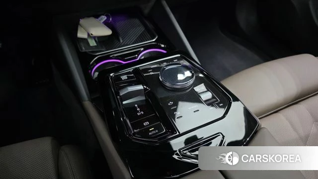 BMW 5 Series (G60) id 4185500 из Кореи 34