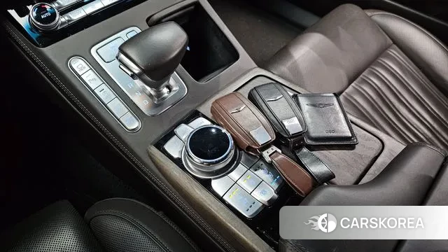 Genesis G90 id 3578462 из Кореи 19