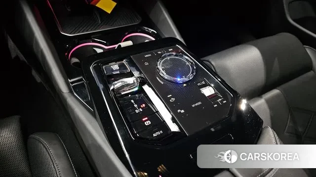 BMW 5 Series (G60) id 3634065 из Кореи 19